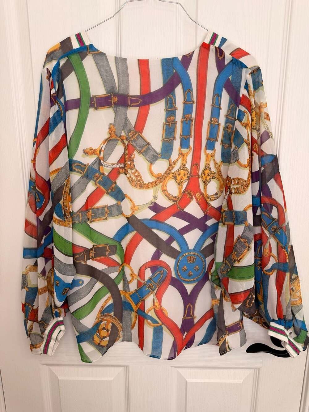 Alberto Makali Women's Multicolor Equestrian Belt and Chain Print V-Neck Long Sl - Picture 6 of 13